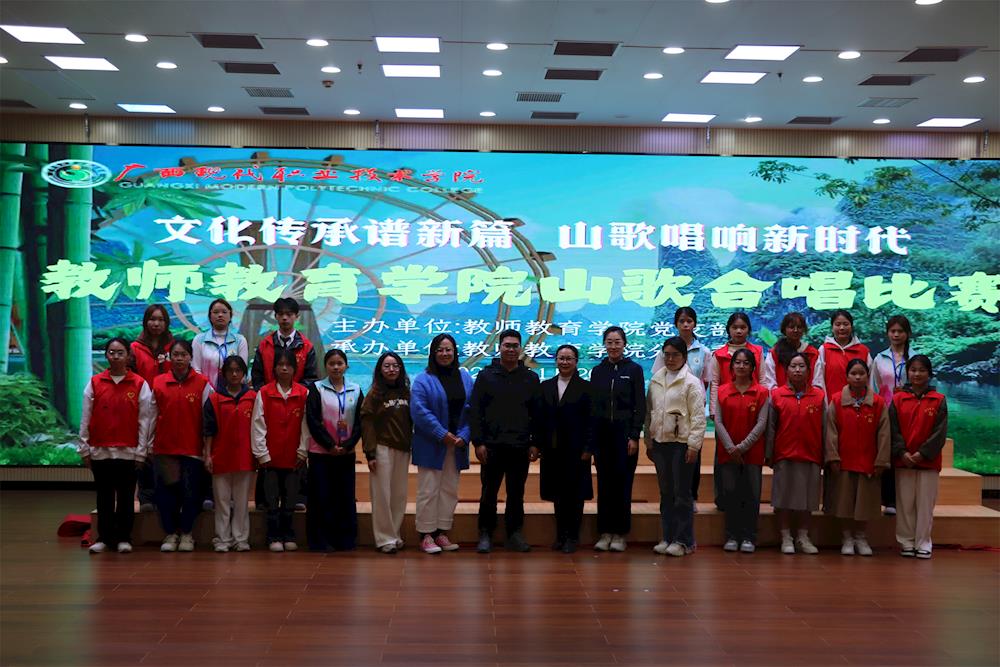 49b3122accb840098a3dd1fd7feb5772.jpg