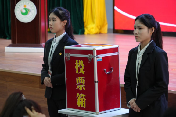 9c94404e588641cab0af92f3fb003d1b.png 9c94404e588641cab0af92f3fb003d1b.png