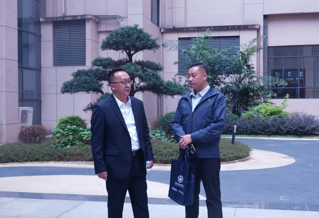 0fee8fc8cd73431aaa003a0c2db7e4c2.JPG 0fee8fc8cd73431aaa003a0c2db7e4c2.JPG