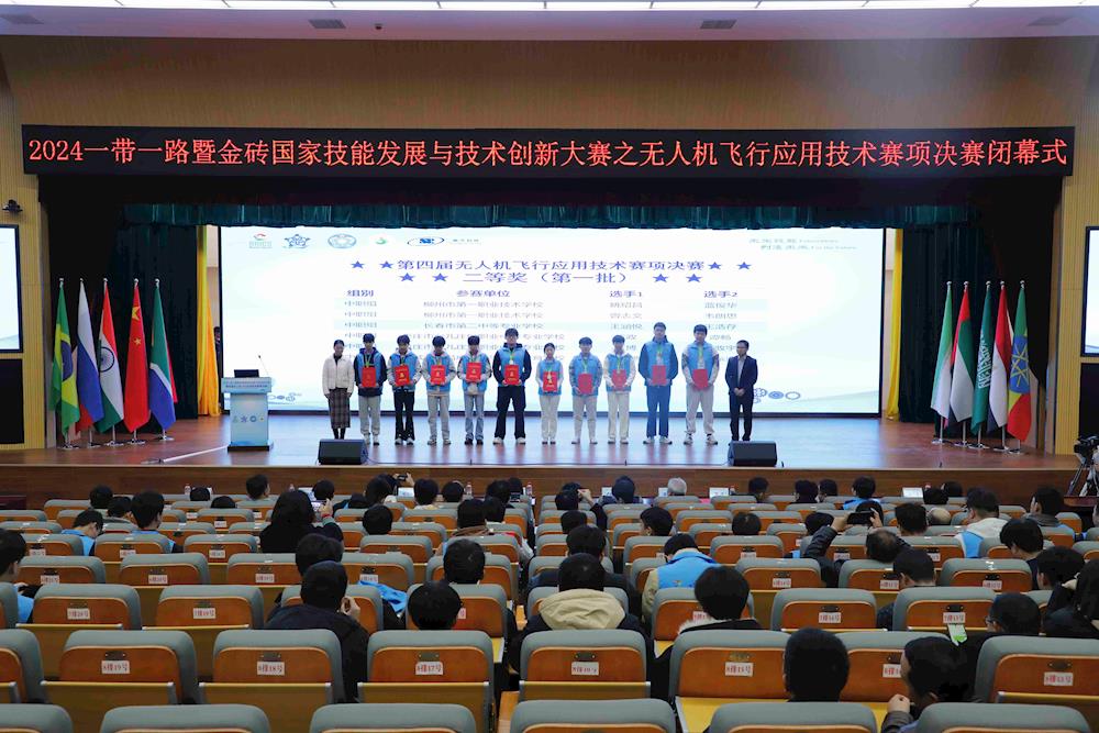 5dfad517d41547c88b5b10faf7cd9162.jpg 5dfad517d41547c88b5b10faf7cd9162.jpg