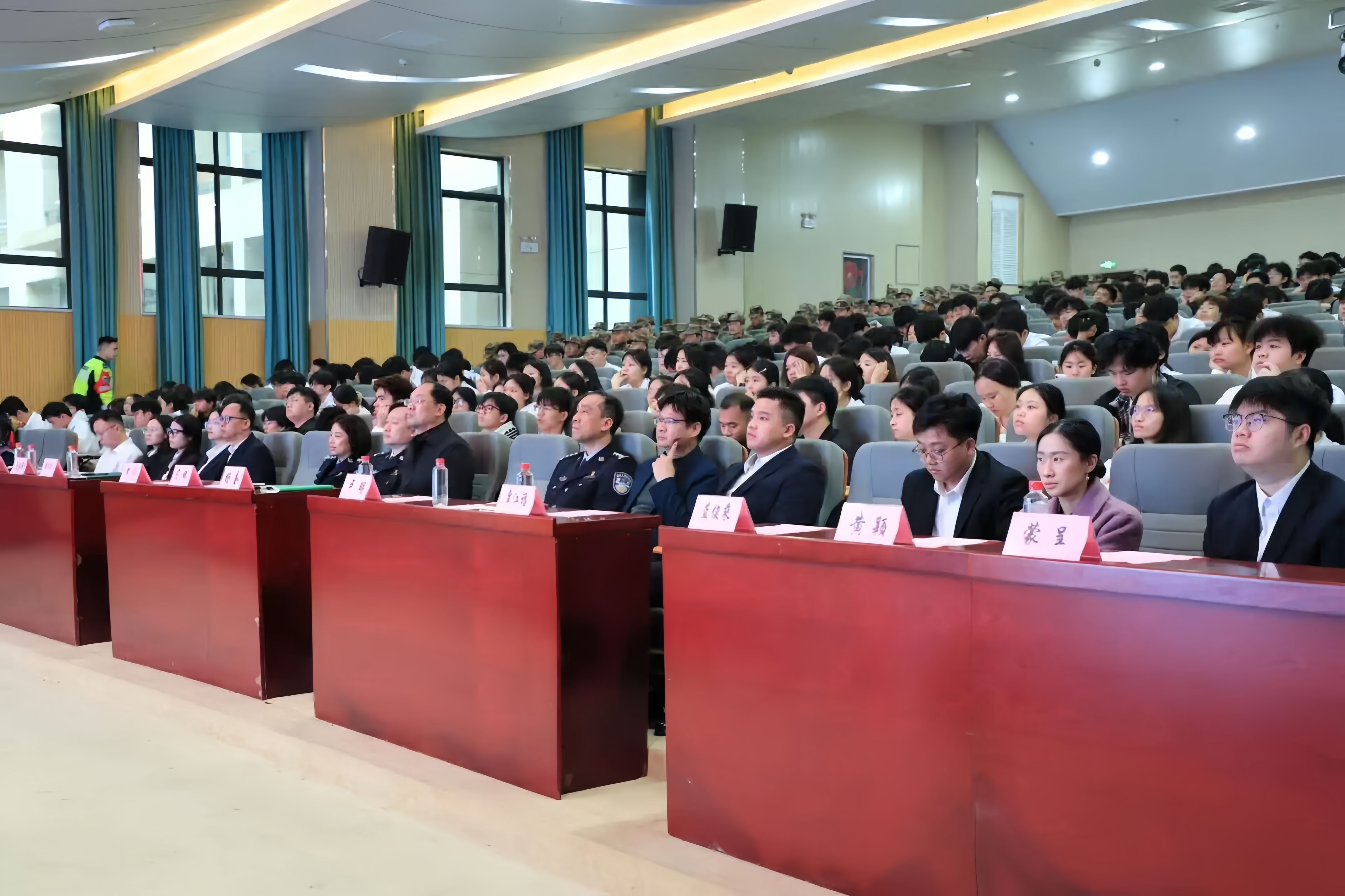 微信图片_2026-04-29_220049_699.jpg