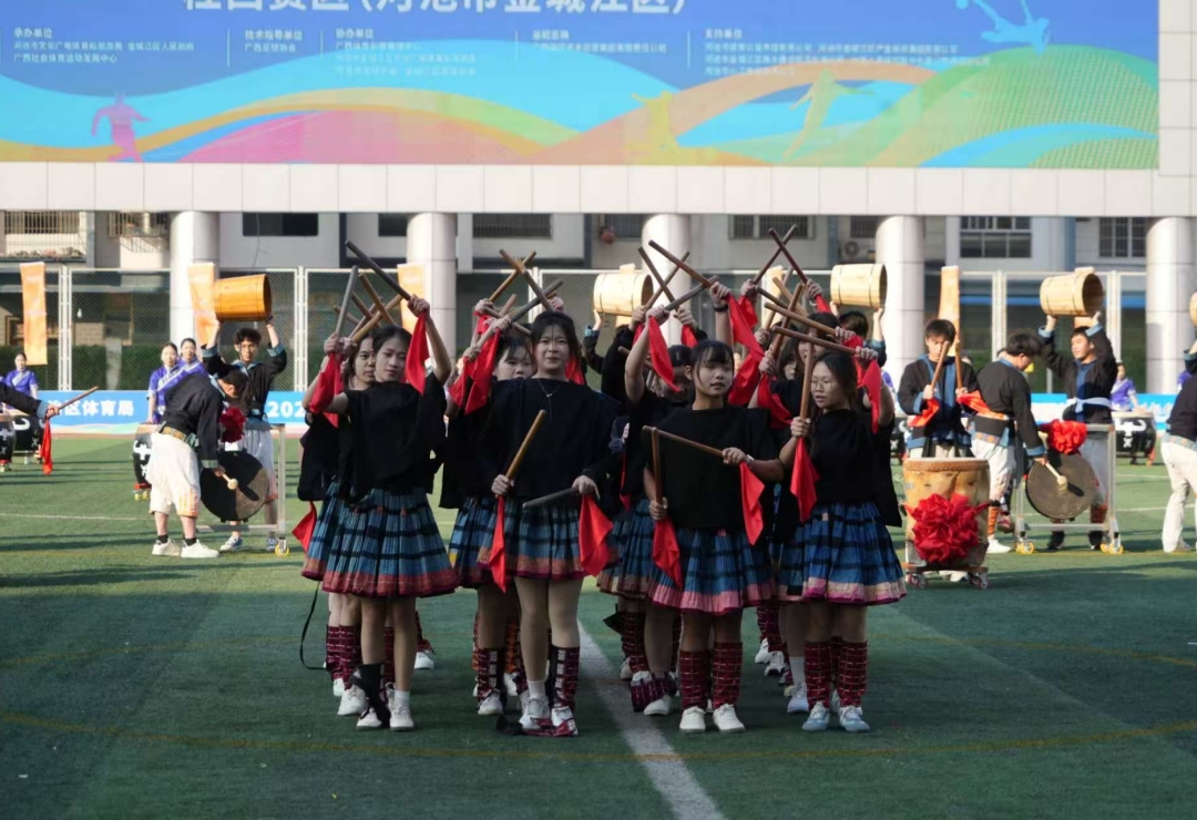 6b0126446f464beba7484019bdb8c685.jpg